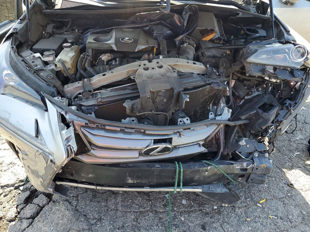 Lexus NX Base