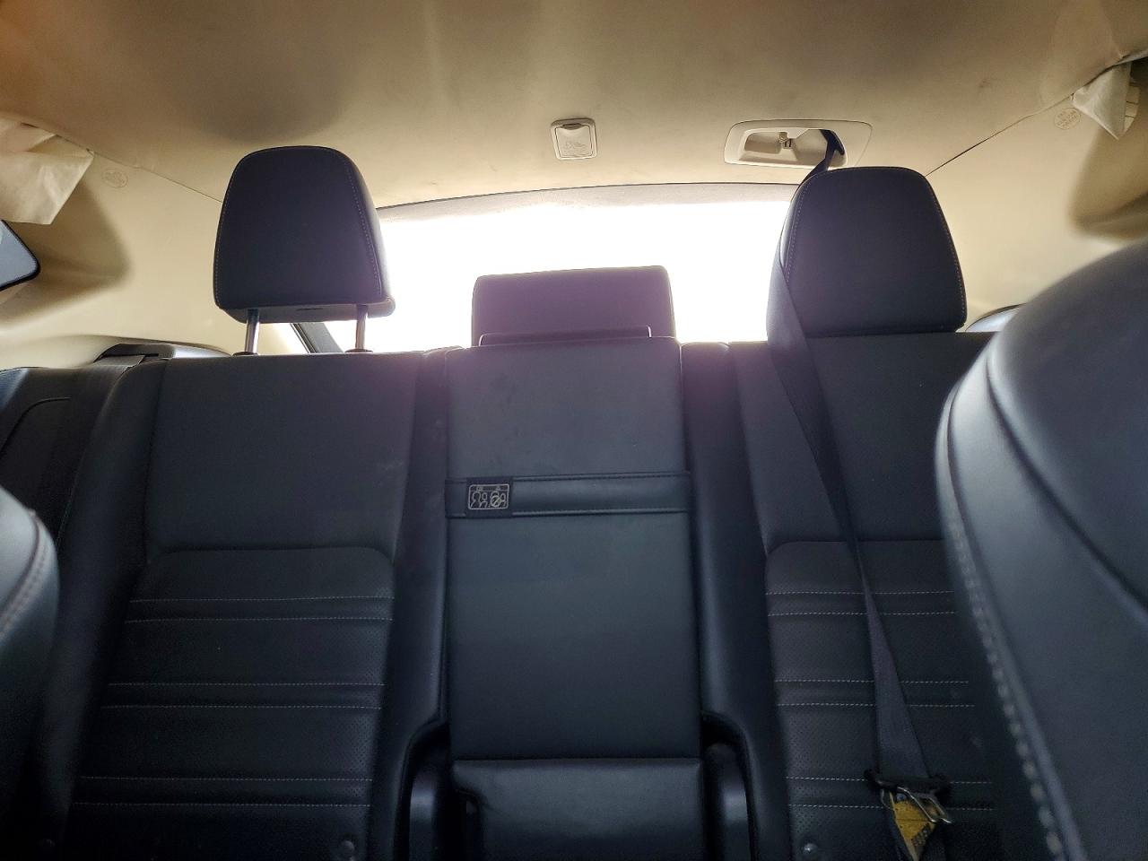 Lexus NX Base