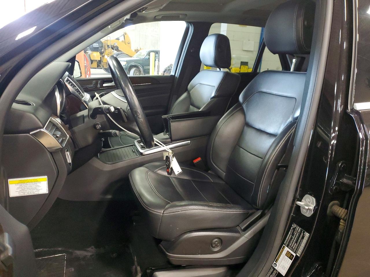 Mercedes-Benz M-Class 350 Bluetec