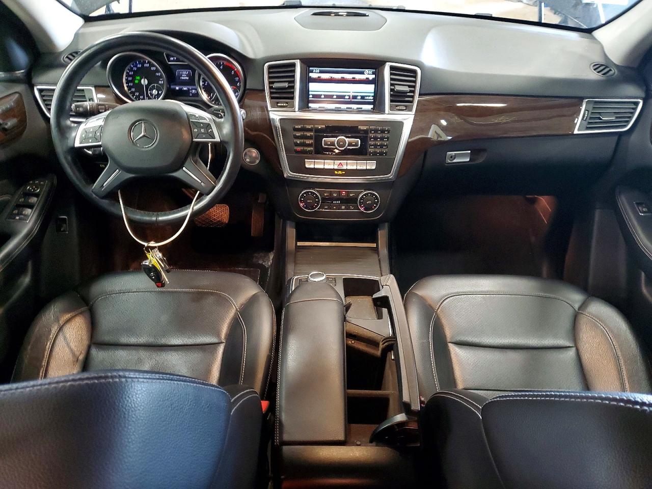 Mercedes-Benz M-Class 350 Bluetec