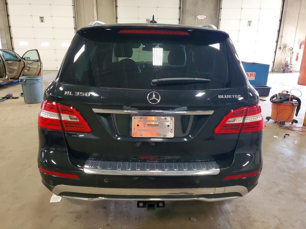 Mercedes-Benz M-Class 350 Bluetec