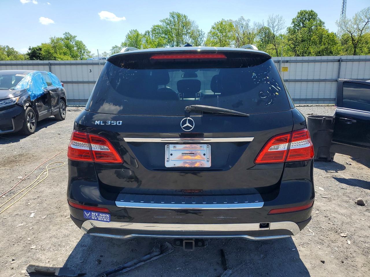 Mercedes-Benz M-Class 350