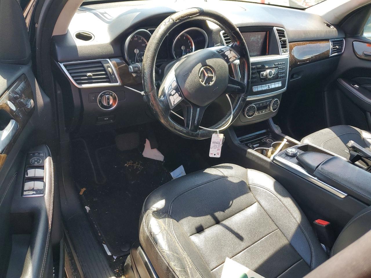 Mercedes-Benz M-Class 350