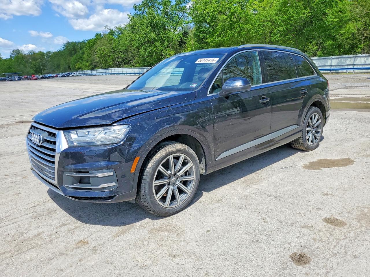 Salvage Audi Q7 Image
