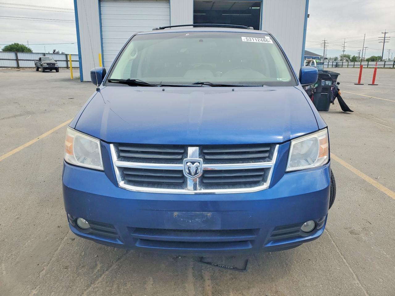 Dodge Caravan Sxt