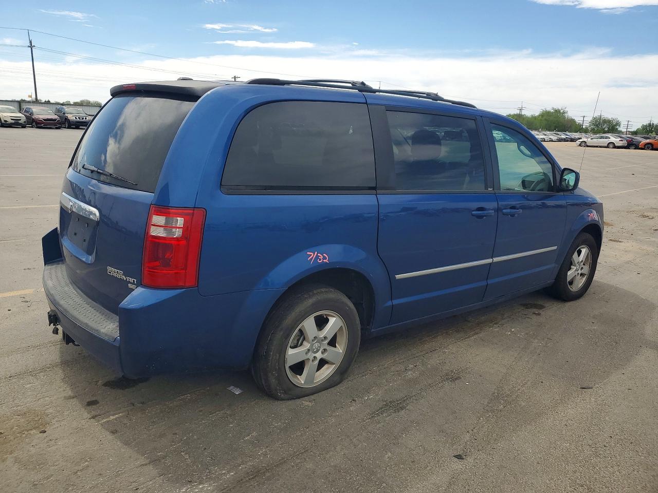 Dodge Caravan Sxt