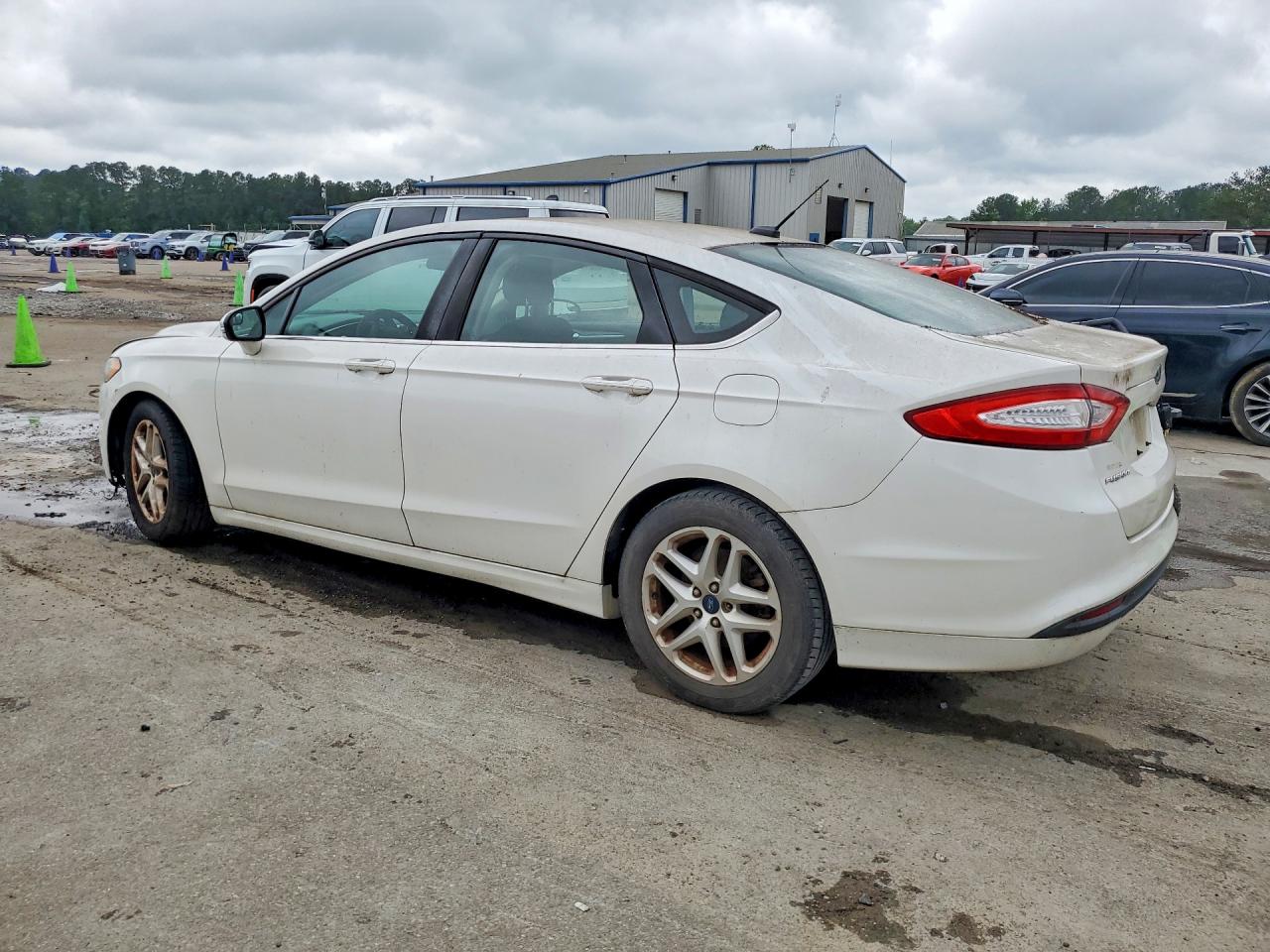Ford Fusion Se