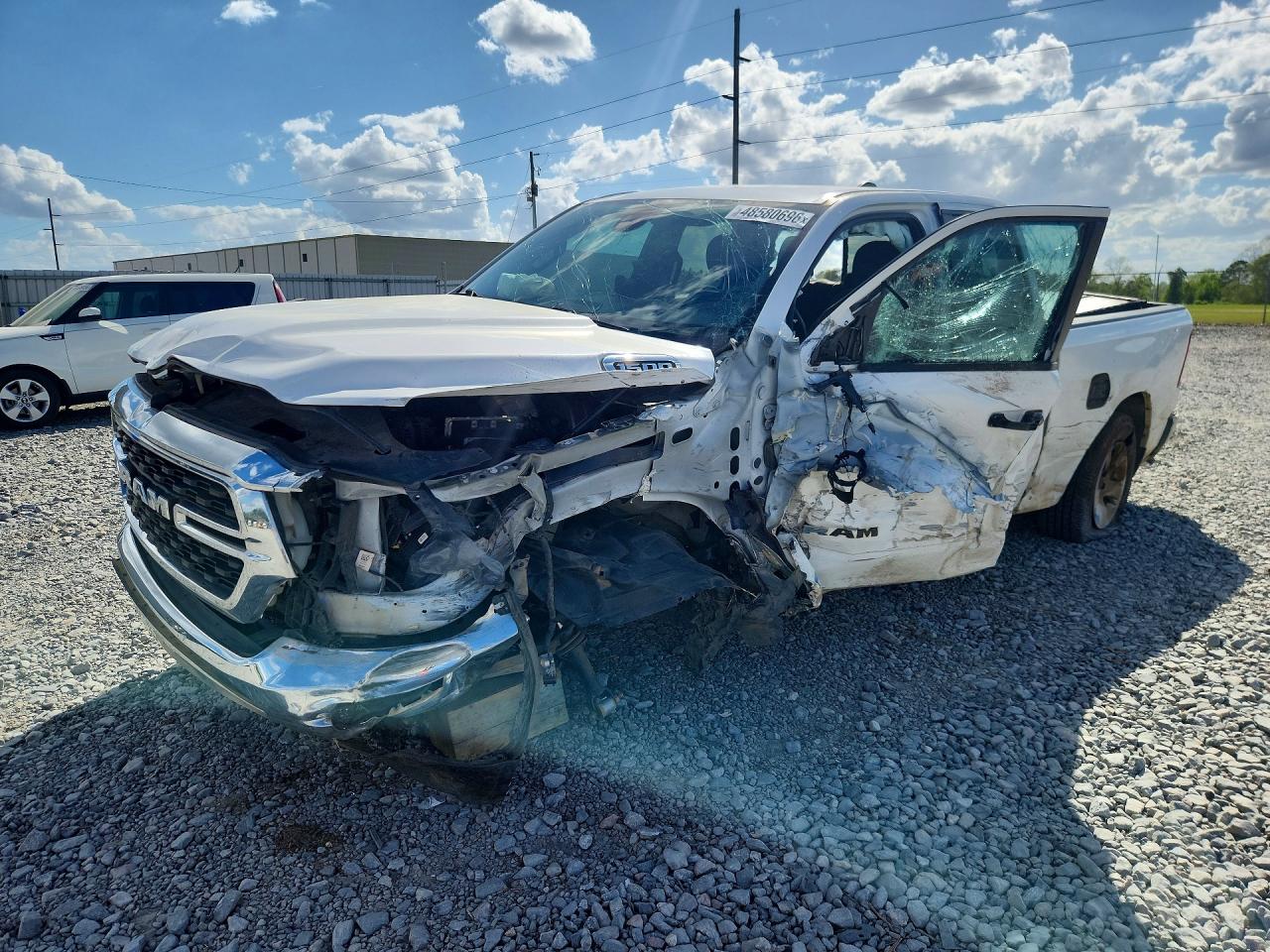 Salvage Ram 1500 Image