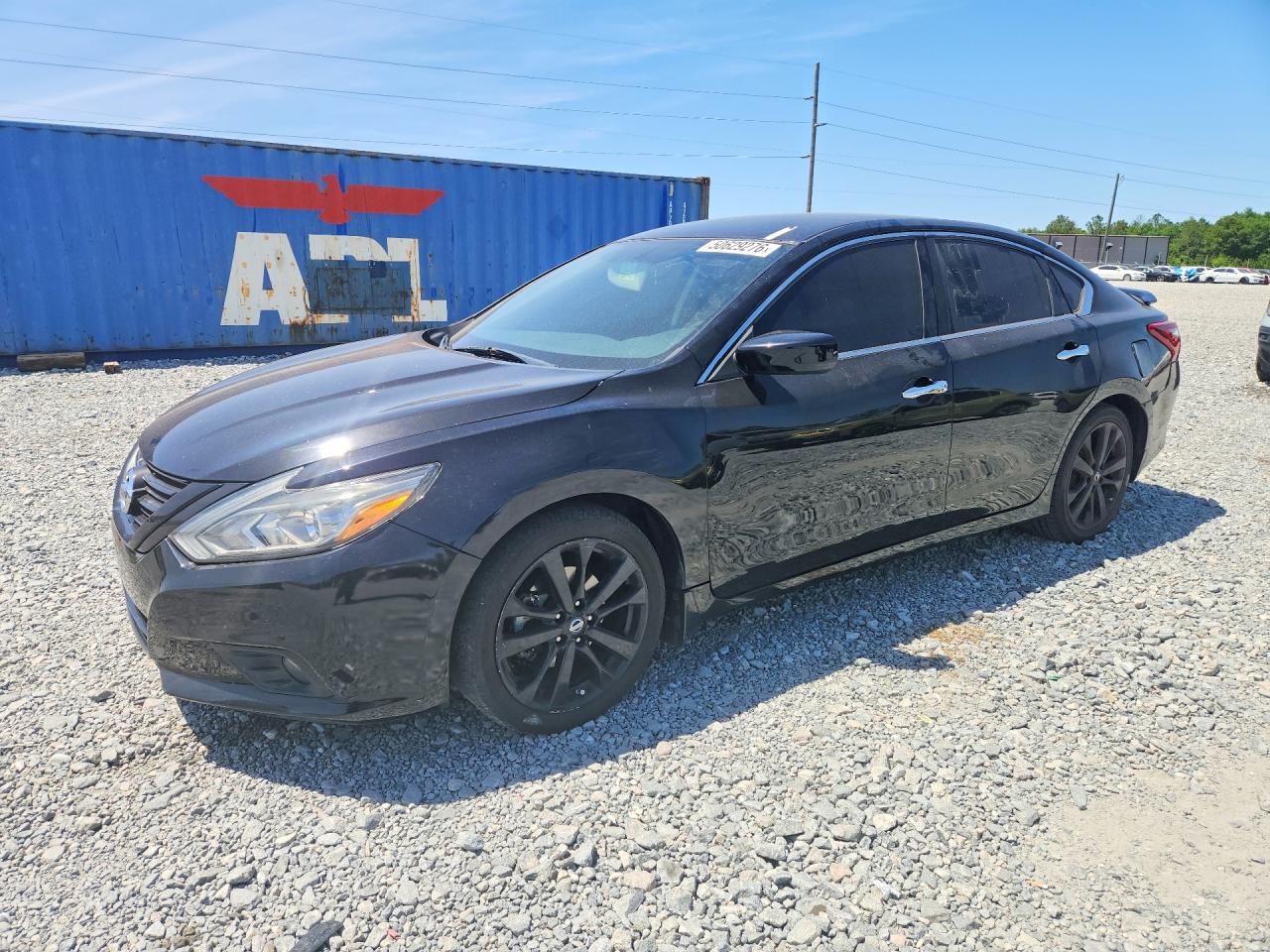 Salvage Nissan Altima Image