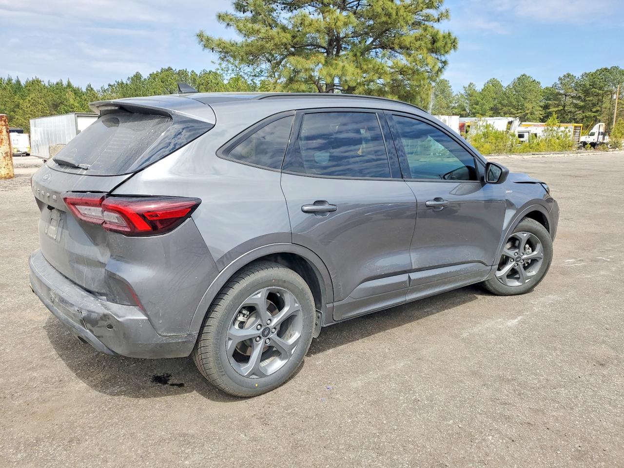 Ford Escape St Line