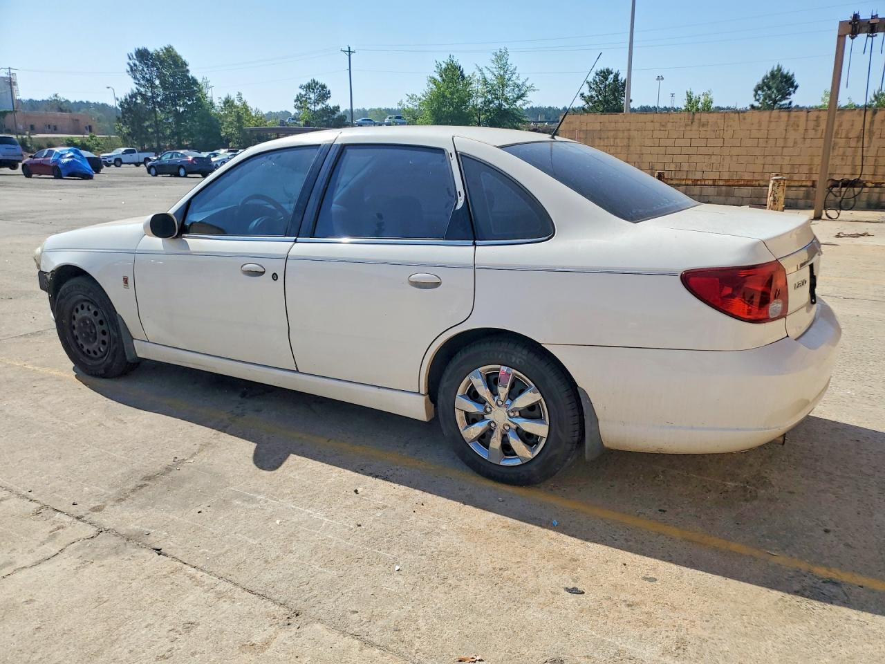 Saturn L200
