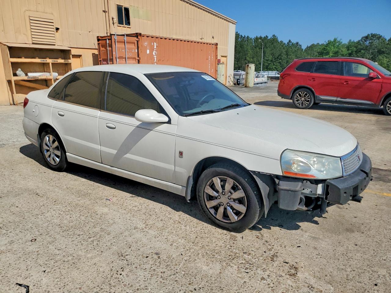 Saturn L200