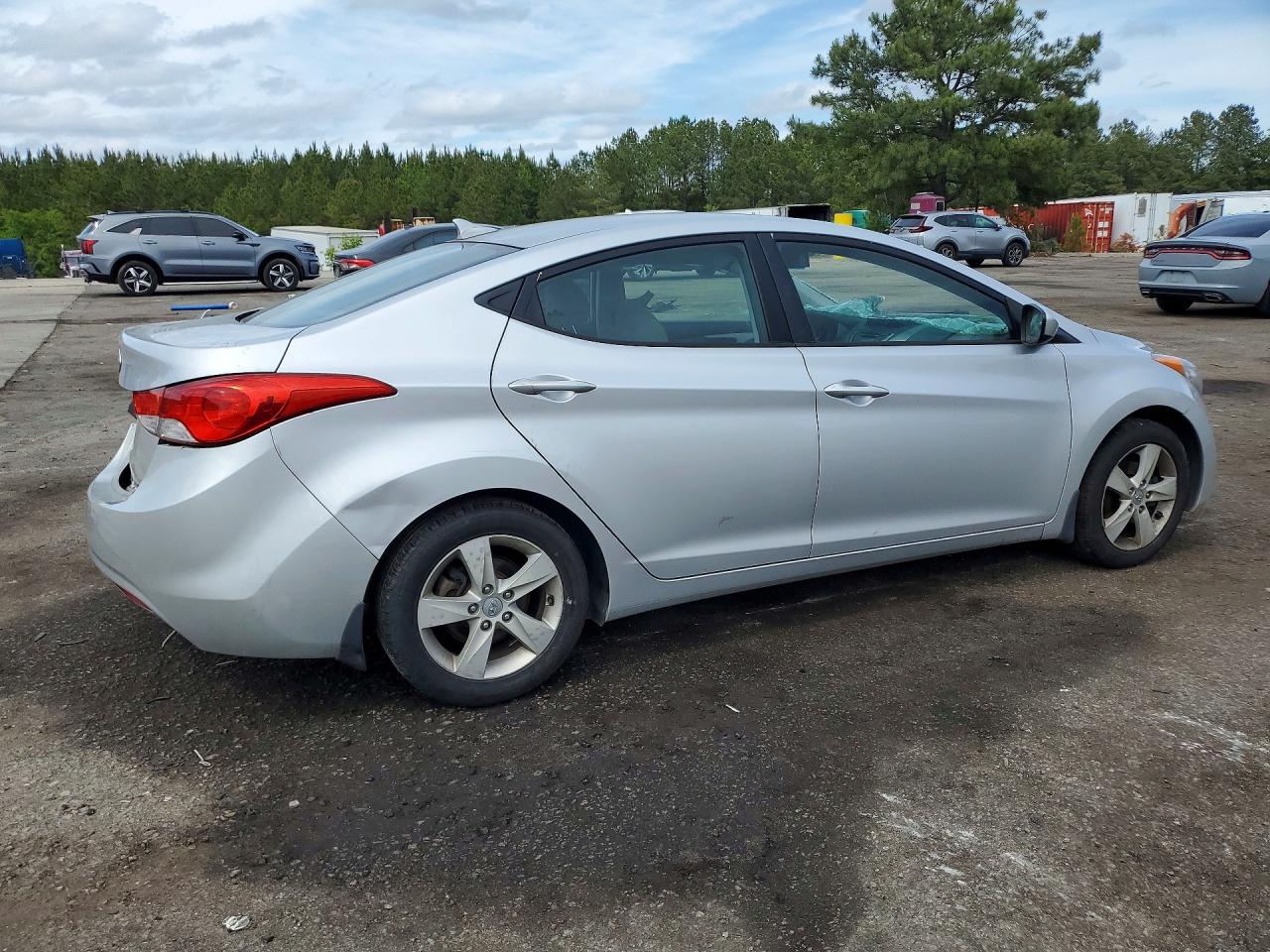 Hyundai ELANTRA Gls