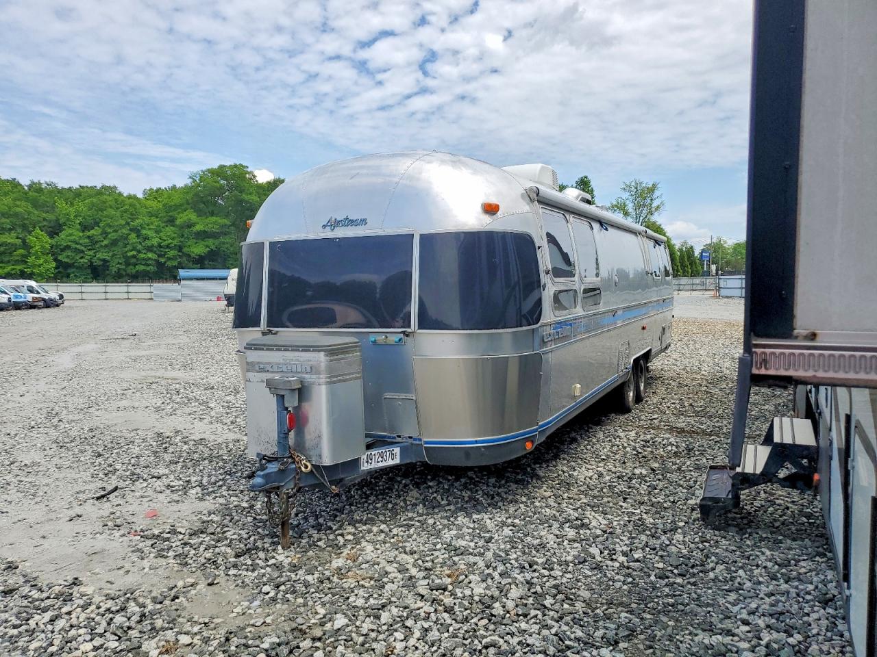 Airstream Excella