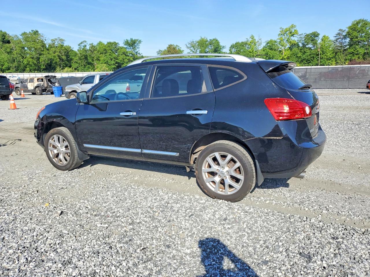 Nissan Rogue S