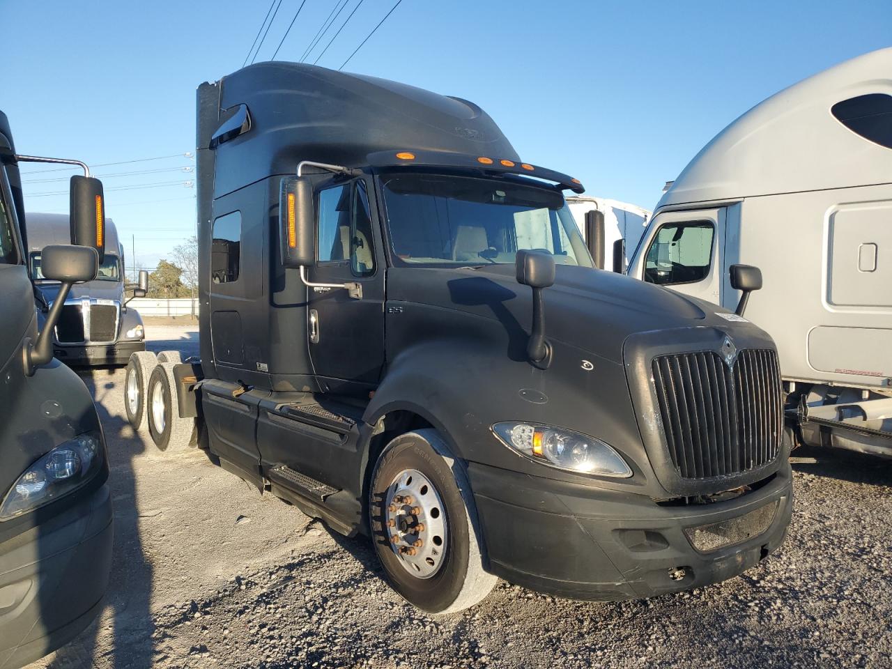 Salvage International Prostar Image