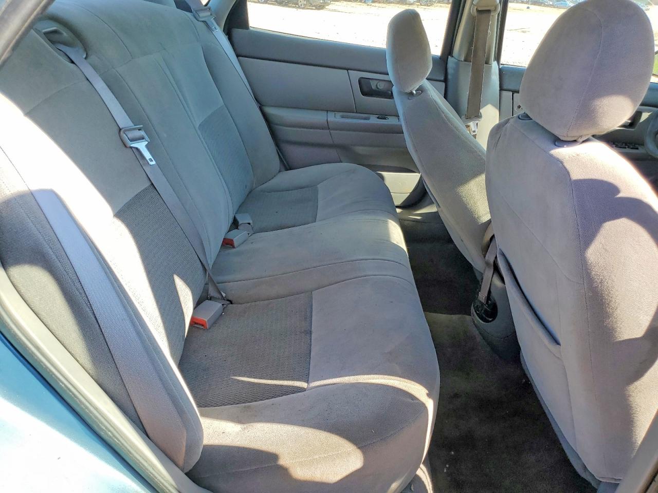 Ford Taurus Se