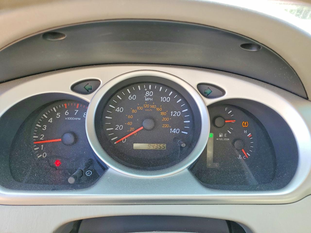 Toyota Highlander Sport