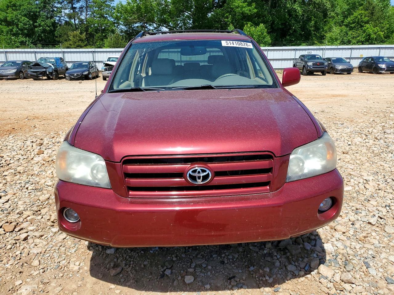 Toyota Highlander Sport
