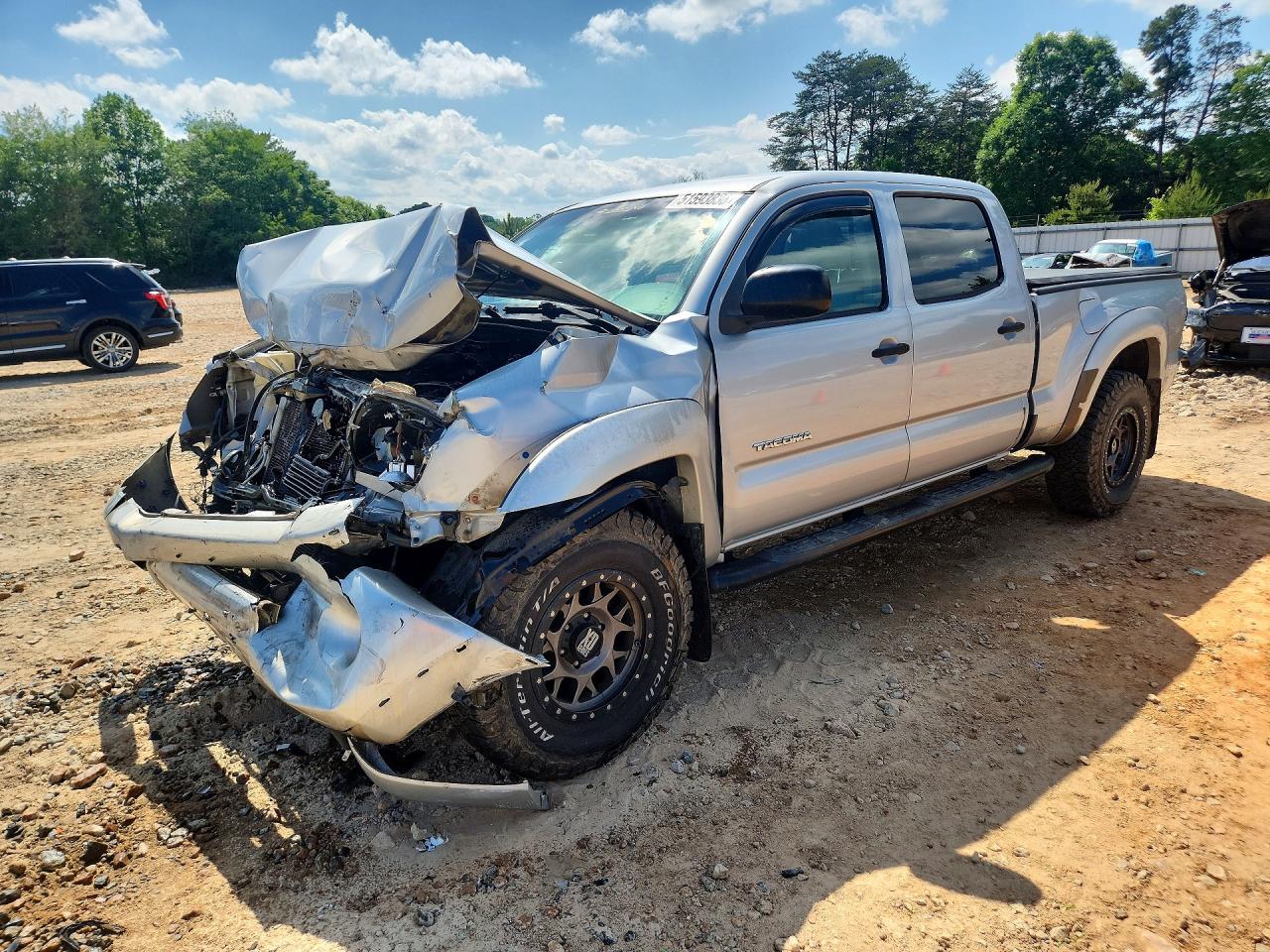 Salvage Toyota Tacoma Image