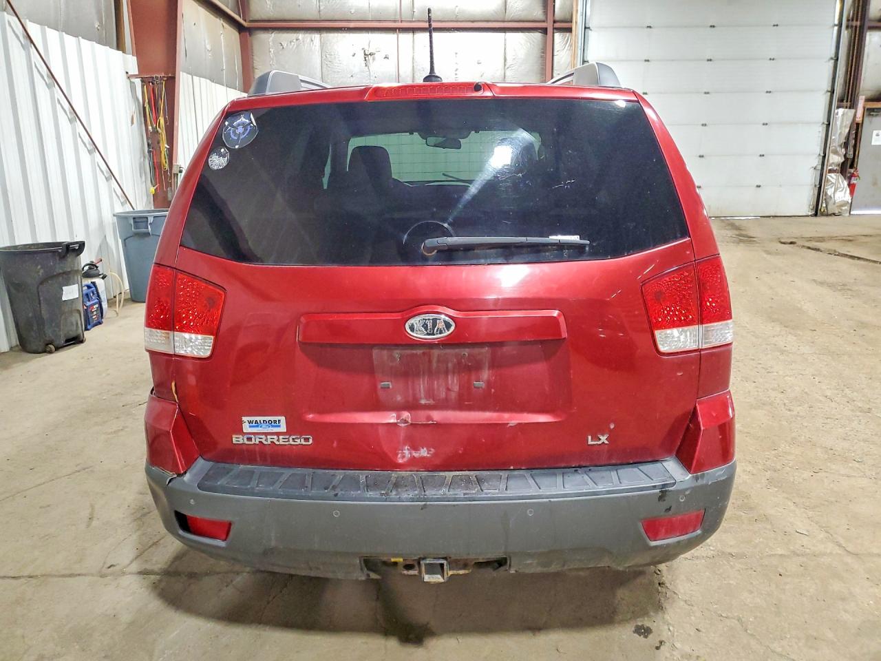Kia Borrego Lx