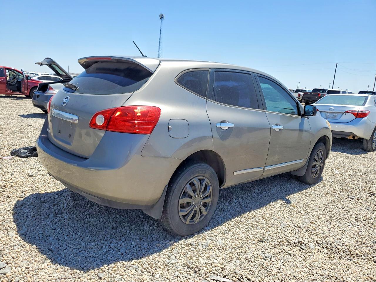 Nissan Rogue S