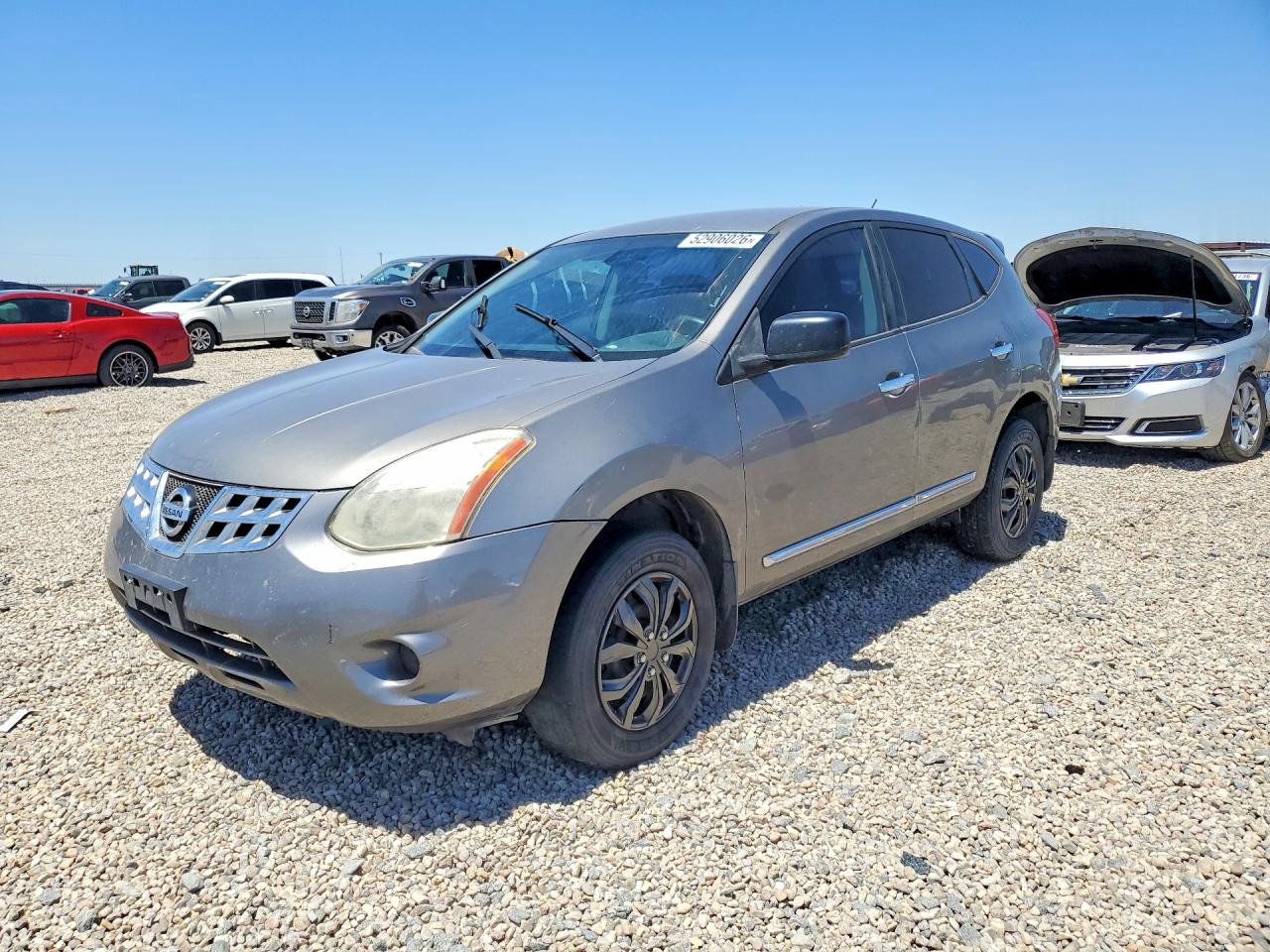Salvage Nissan Rogue Image