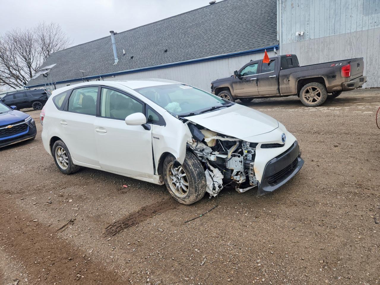 Toyota Prius v Two