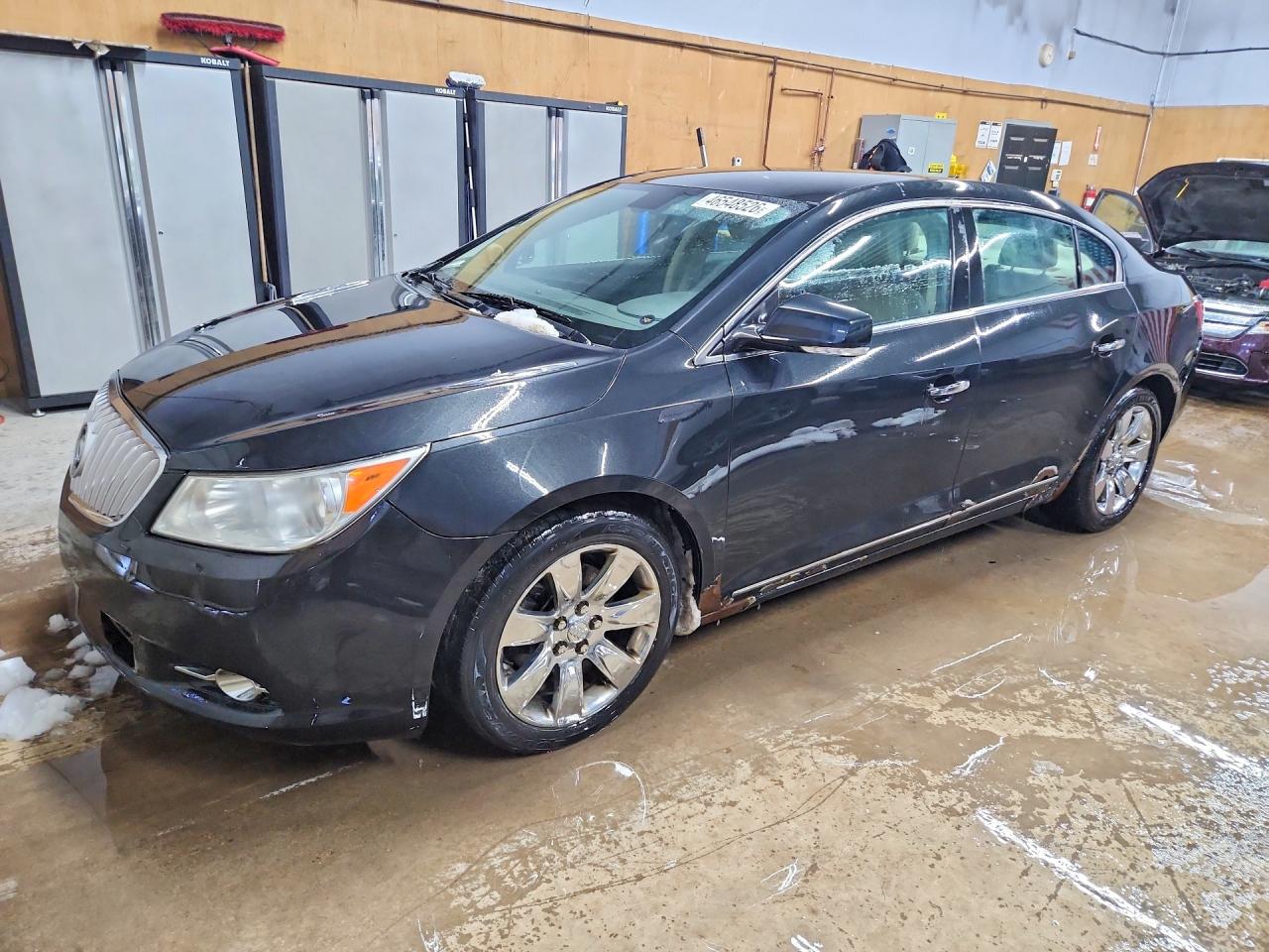 Salvage Buick LaCrosse Image