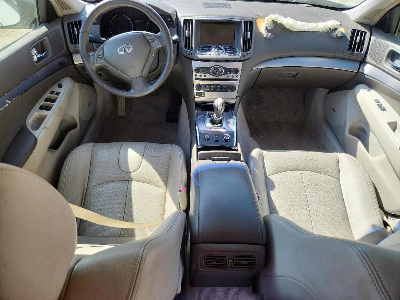 INFINITI G37 X