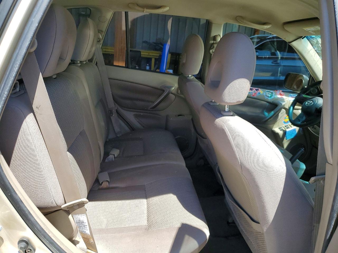 Toyota RAV4 Base
