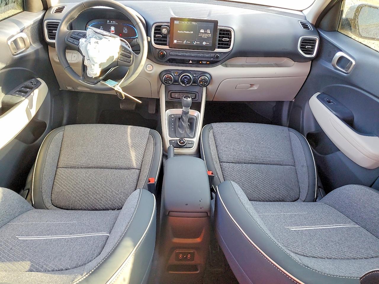 Hyundai VENUE Sel