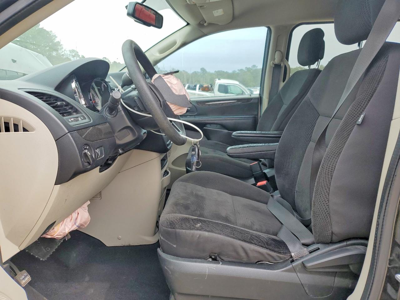 Dodge Caravan Se