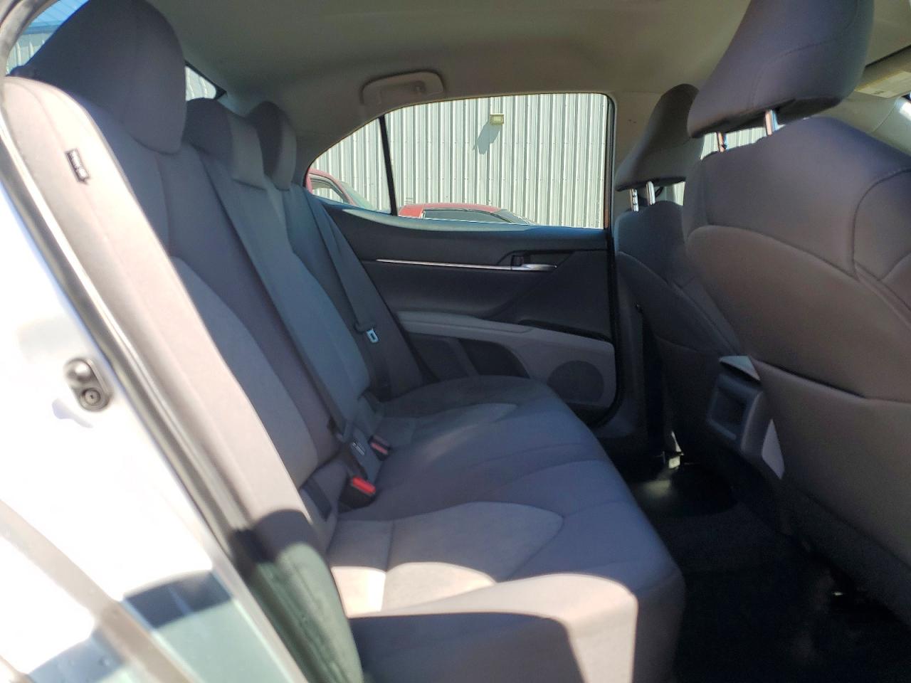 Toyota Camry L