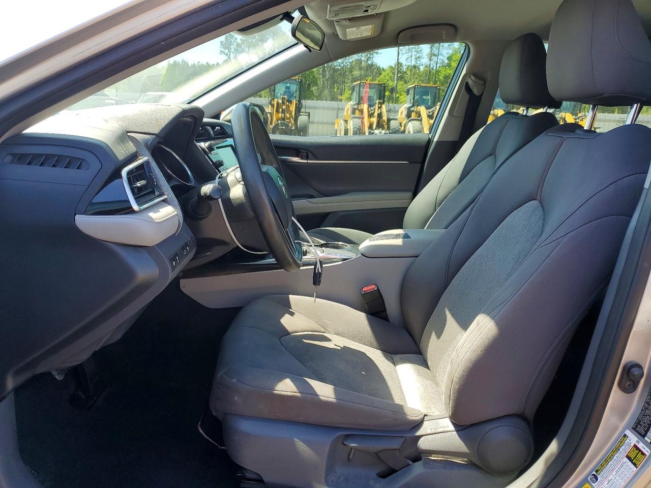 Toyota Camry L