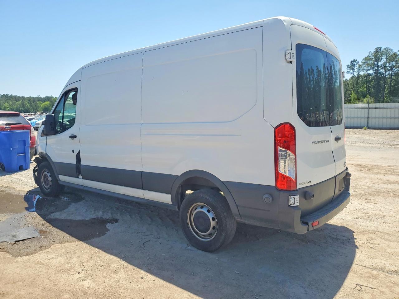 Ford Transit T-250