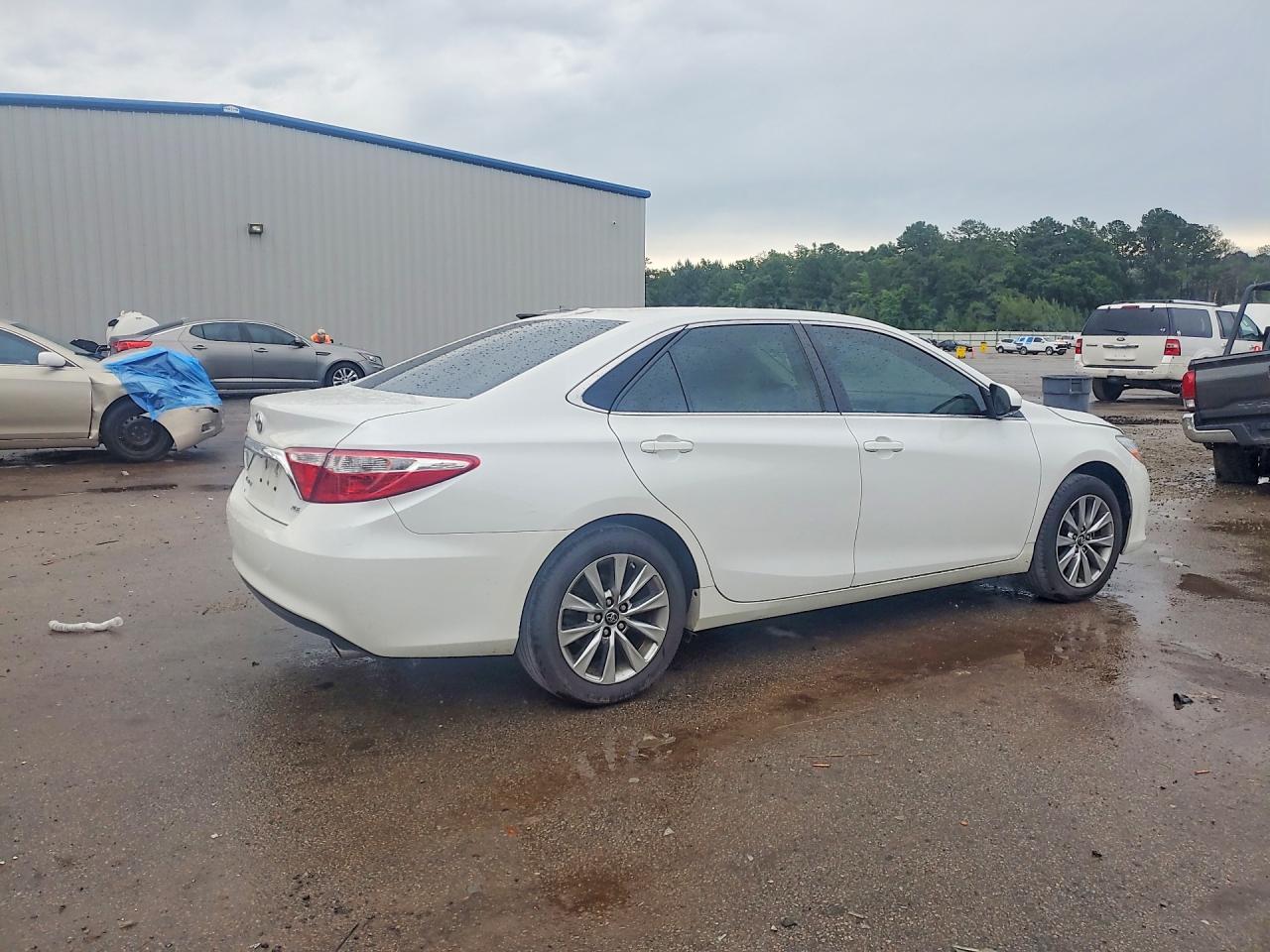Toyota Camry Xle