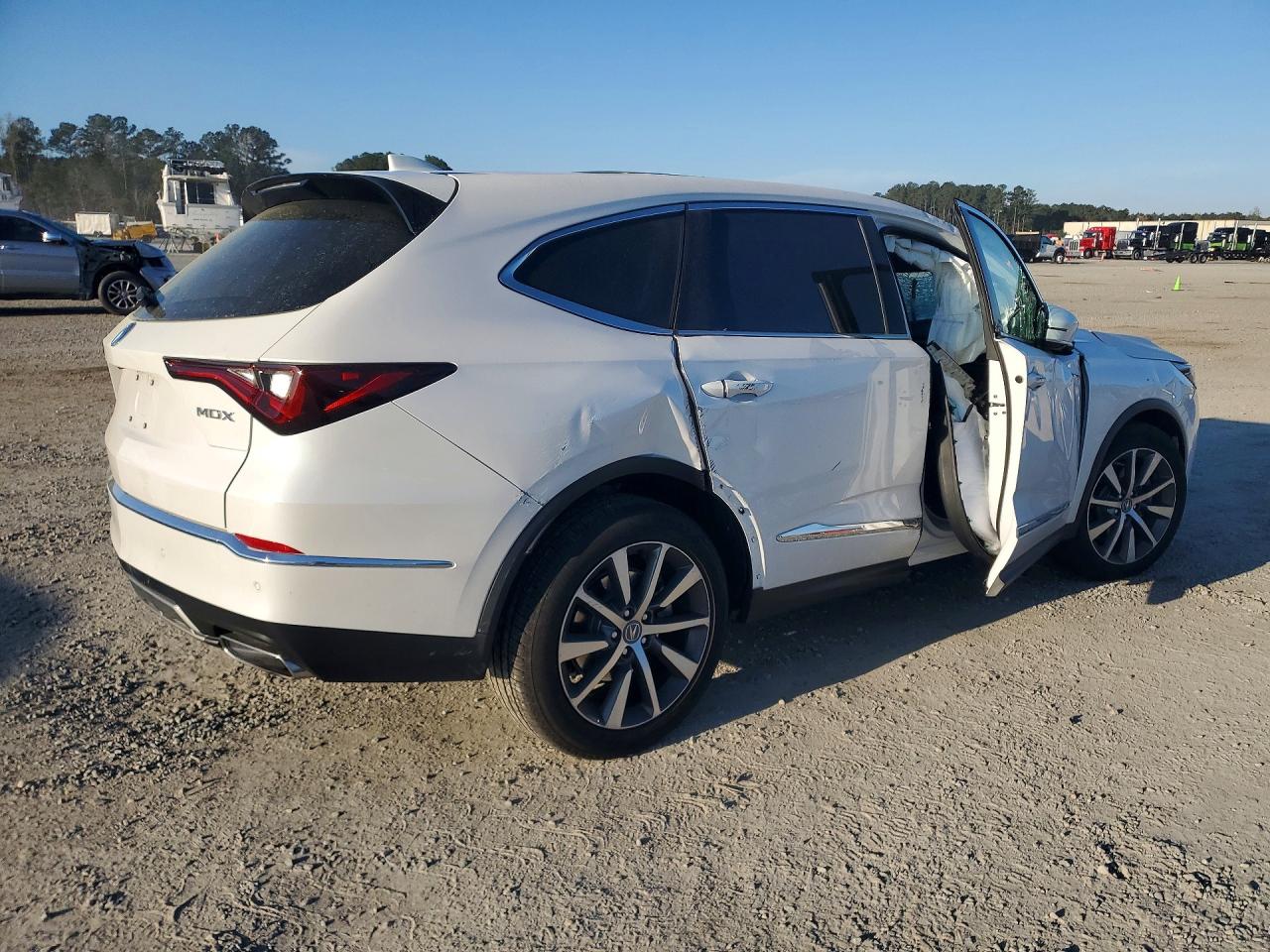 Acura MDX Technology