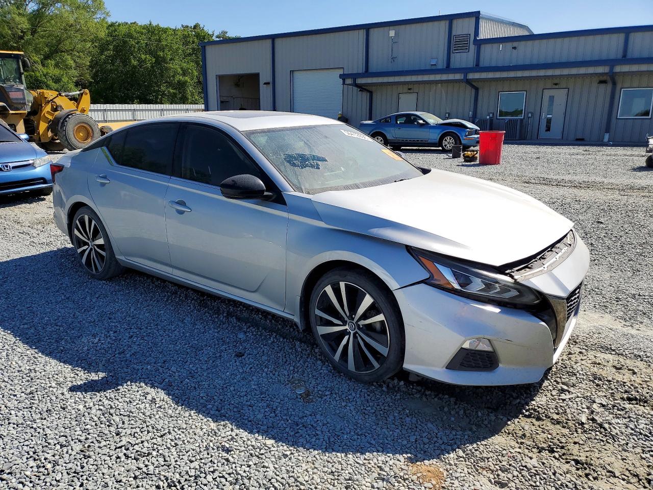 Nissan Altima Sr