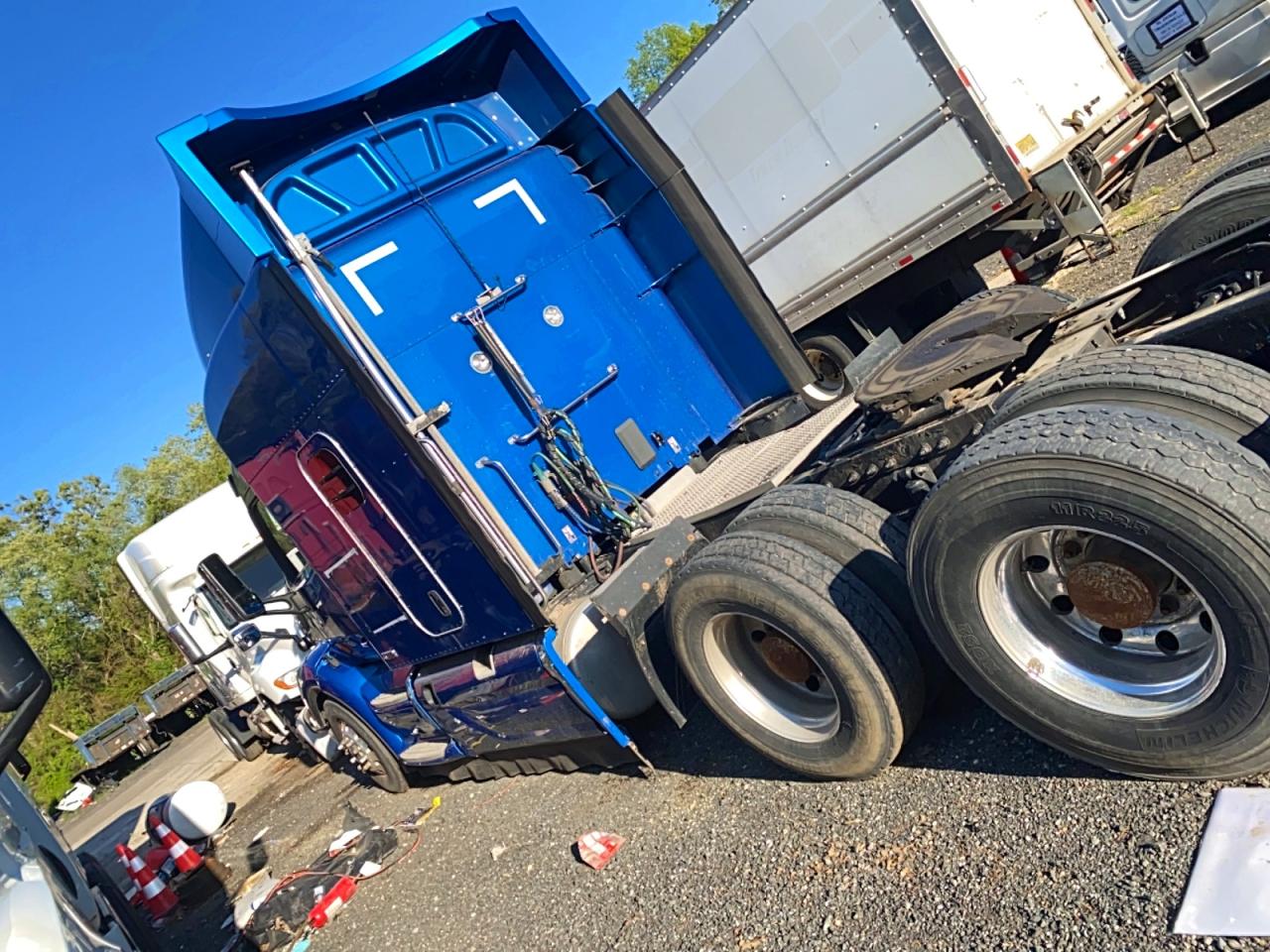 Peterbilt 579