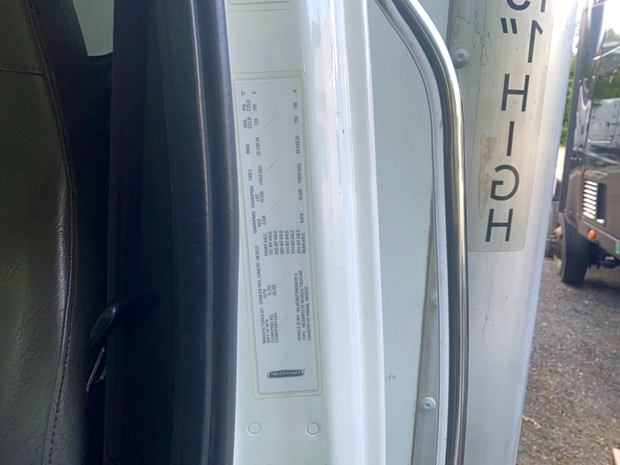 Freightliner M2 106 Medium Duty