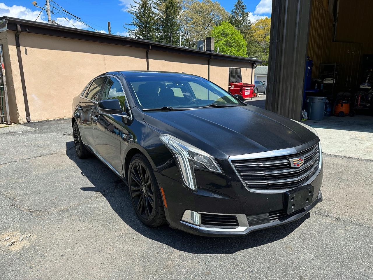 Salvage Cadillac XTS Image