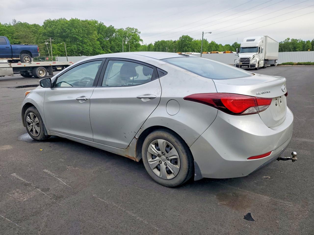 Hyundai ELANTRA Se