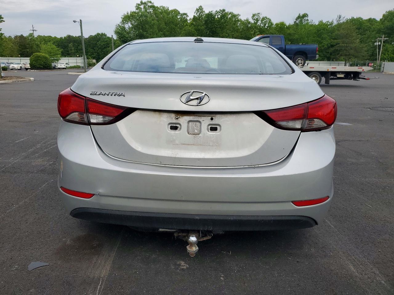 Hyundai ELANTRA Se