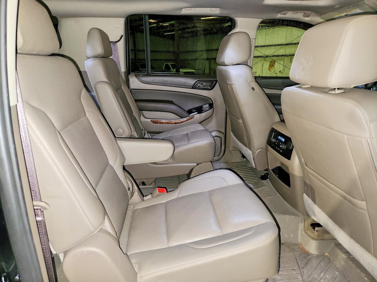 Chevrolet Suburban K1500 Premier