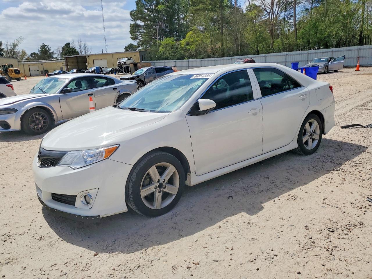 Salvage Toyota Camry Image