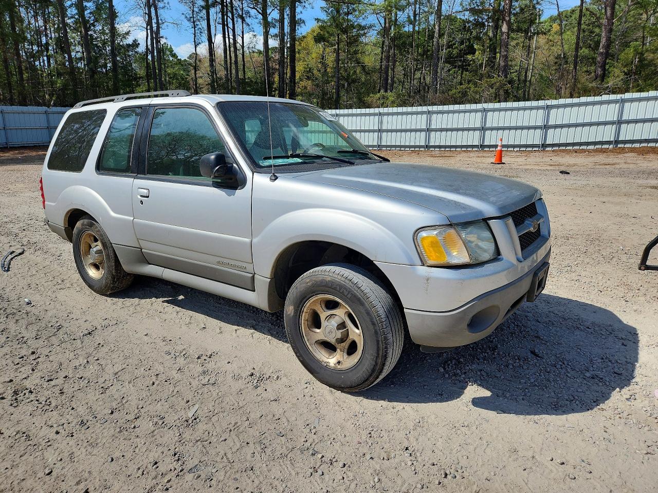 Ford Explorer Sport
