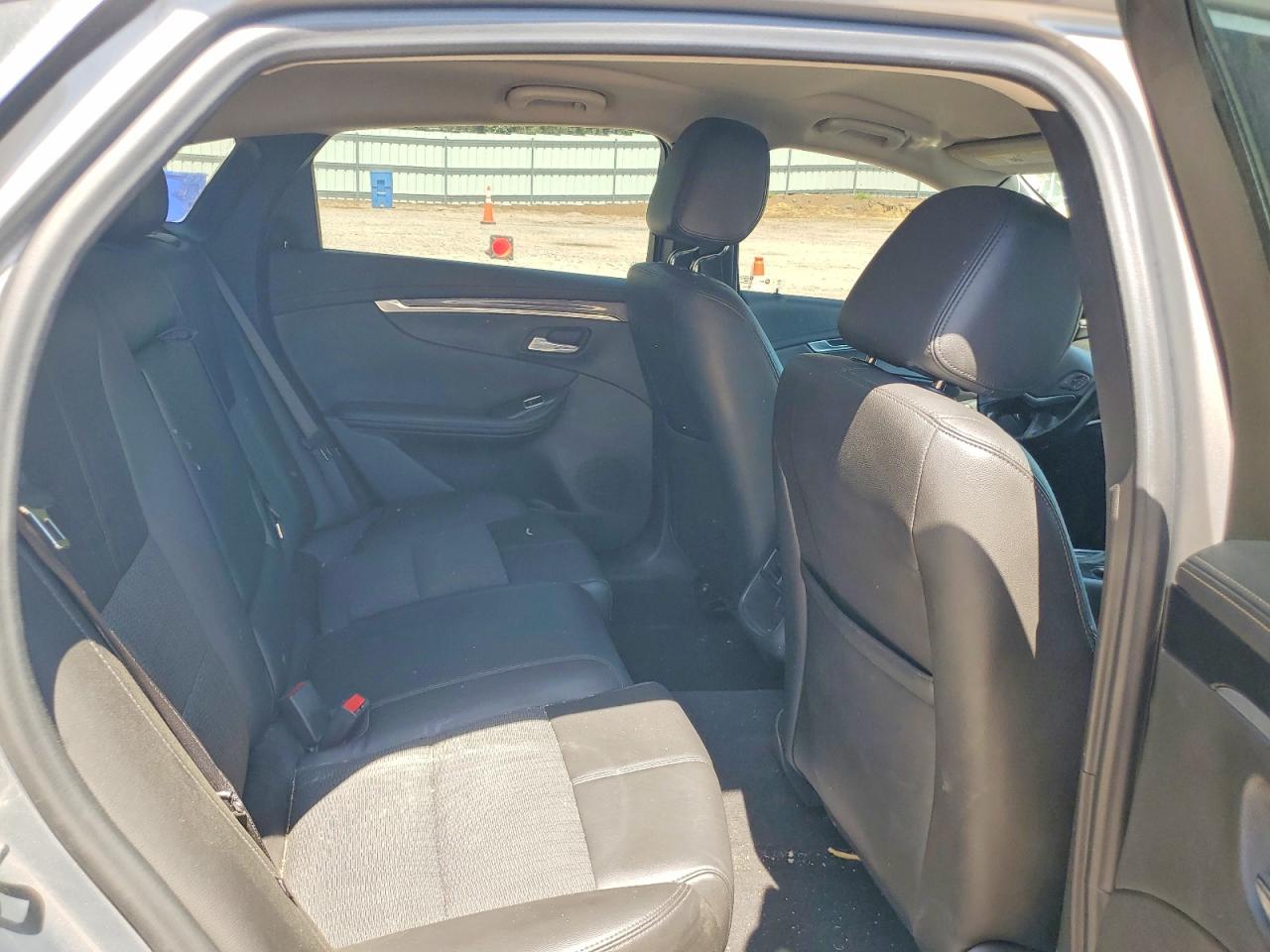 Chevrolet Impala Lt
