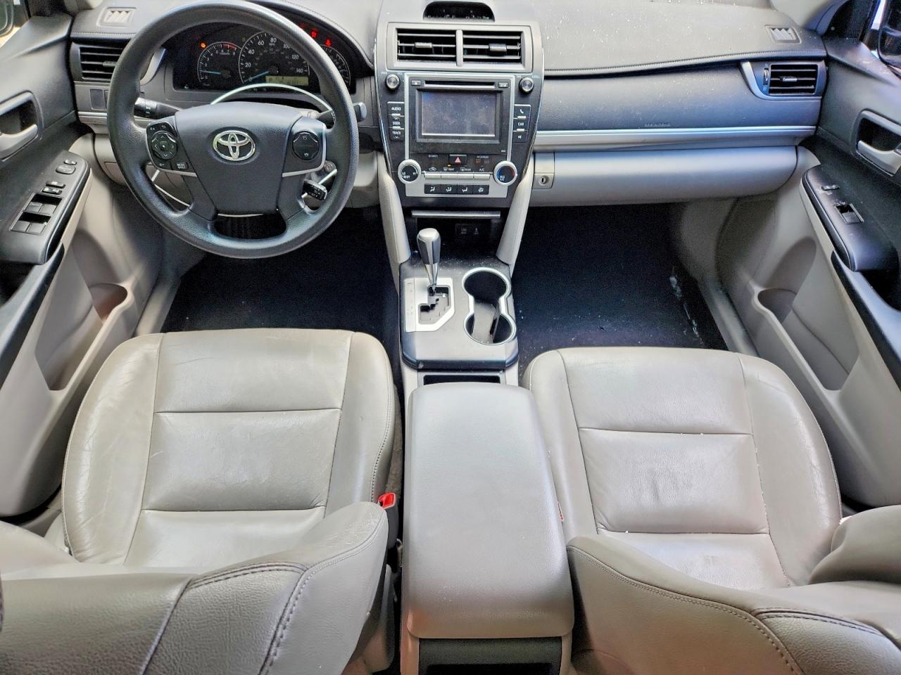 Toyota Camry L