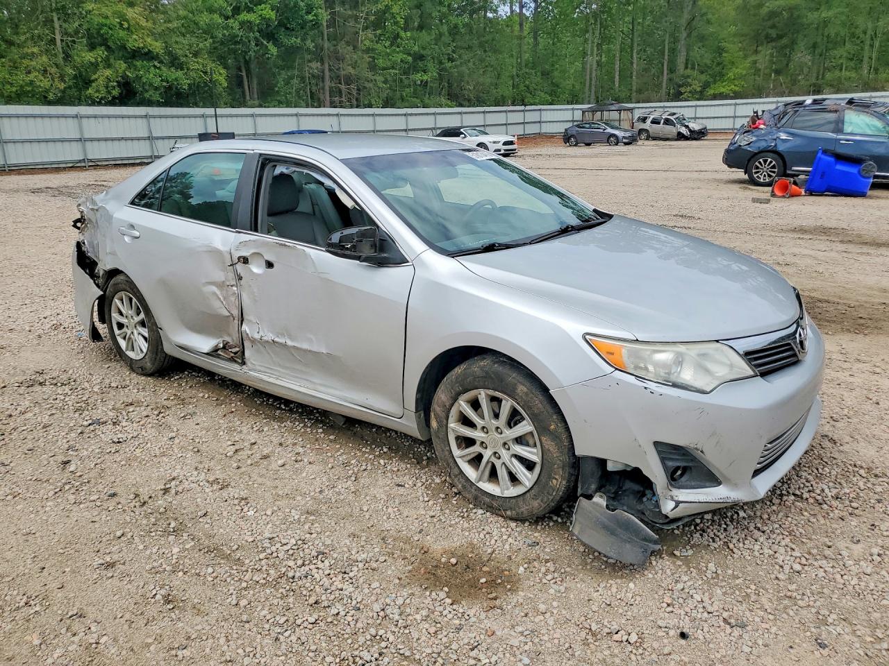 Toyota Camry L